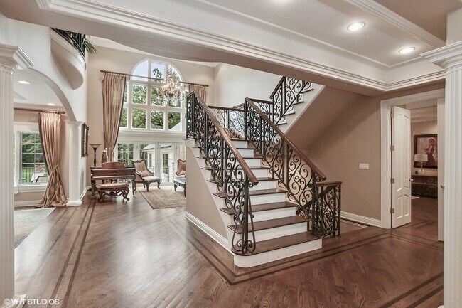 Foto del edificio - 3393 Old Mill Rd N