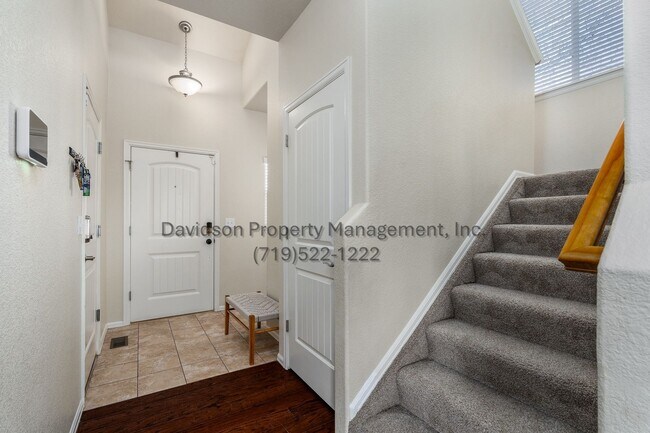 Foto del edificio - Gorgeous 4 Bedroom House in Lorson Ranch