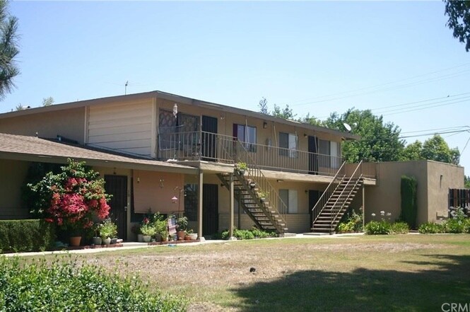 Building Photo - 502 Towne Ave