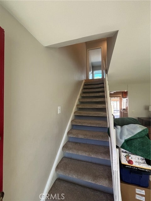 Building Photo - 5094 Via Maria