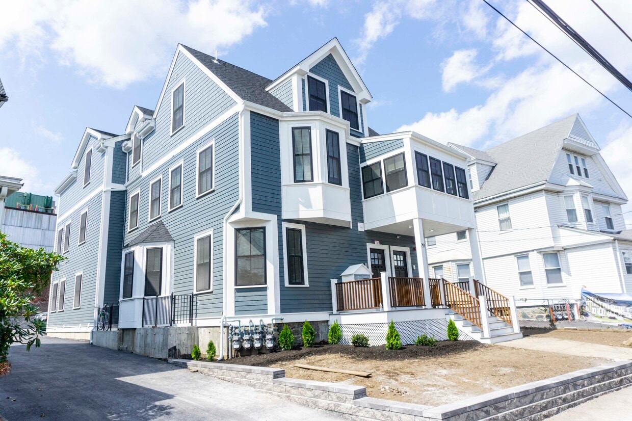 Photo - 79 Linden St