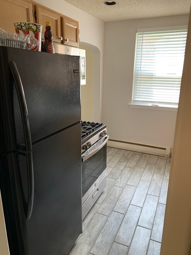 Cocina - 157 Burmont Rd