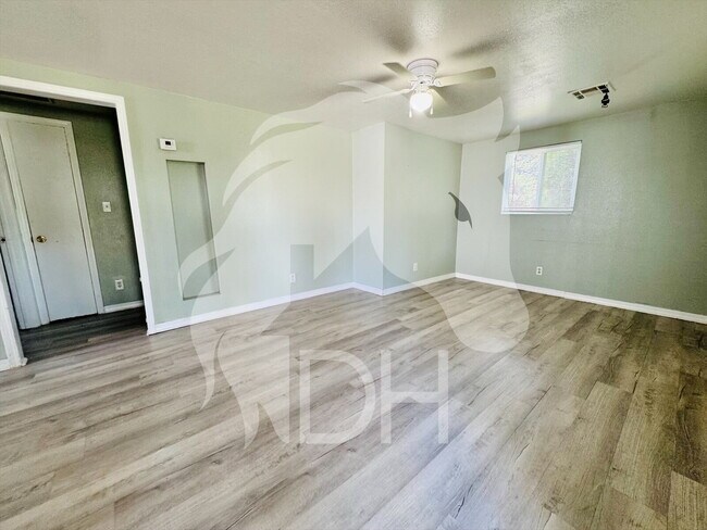 Foto del edificio - Adorable 2 bedroom Home in Woodward