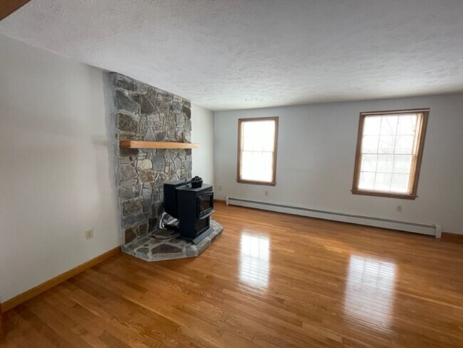 Building Photo - Beautiful 3bd Single Family Home for Rent