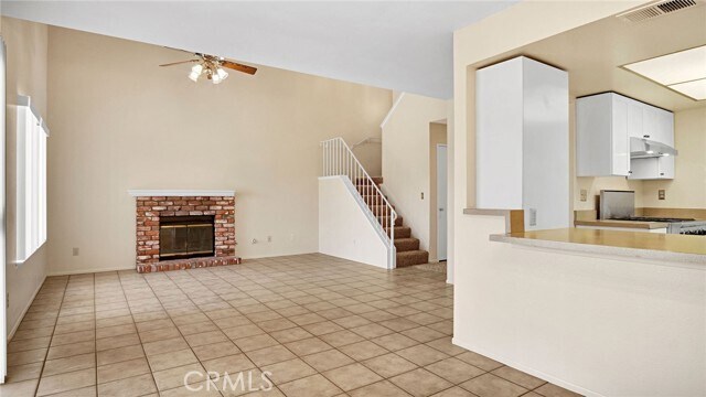 Building Photo - 26342 Snowden Ave