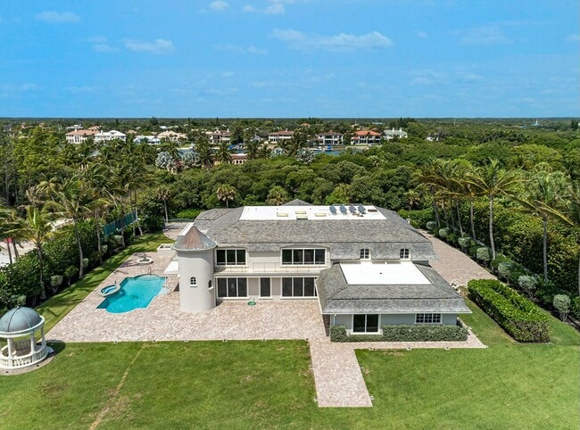 Building Photo - 477 S Beach Rd