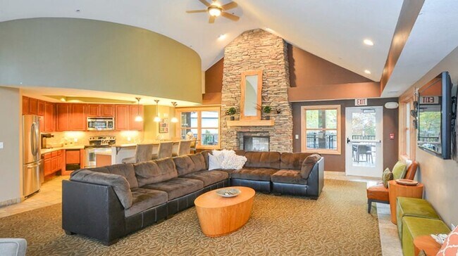 Building Photo - 4776 Centerville Rd