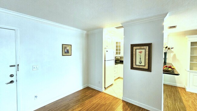 Building Photo - 1935 Cobia Dr