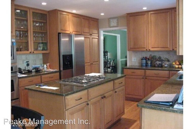 Building Photo - 5 br, 2.5 bath House - 7722 Bridle Path Lane