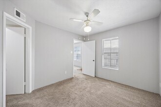 Building Photo - 1660 W T C Jester Blvd