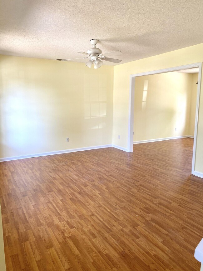 Building Photo - 4 Archers Creek Ct