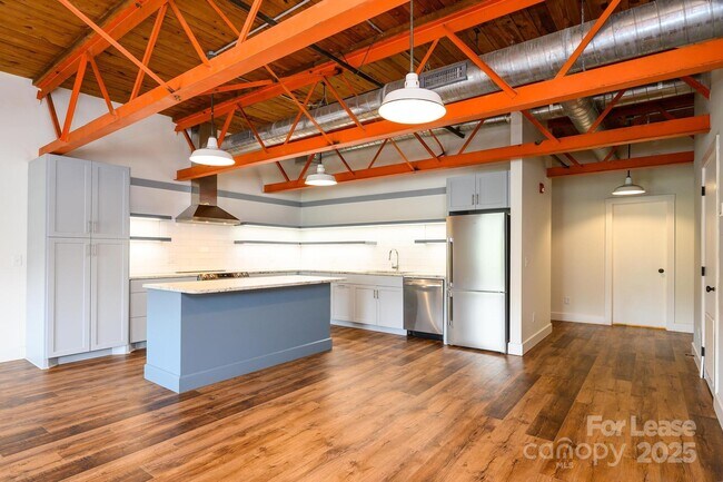 Foto del edificio - 1001 West Ave NW