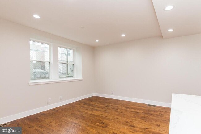 Foto del edificio - 1420 E Susquehanna Ave