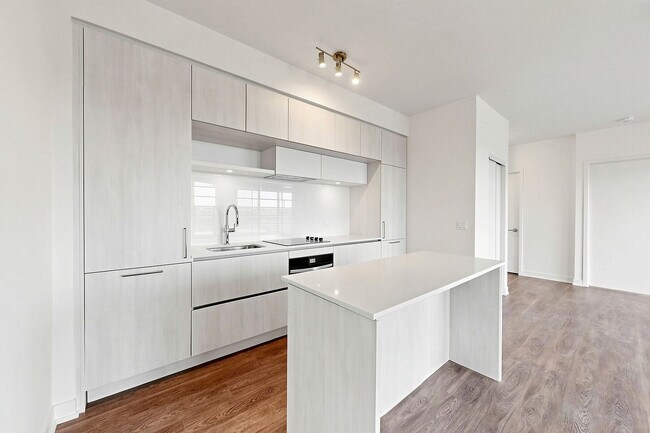 Building Photo - 2 David Eyer Rd