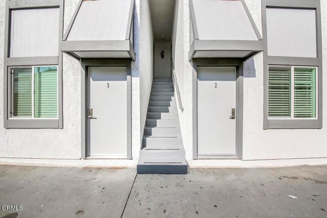 Building Photo - 3116 Casitas Ave