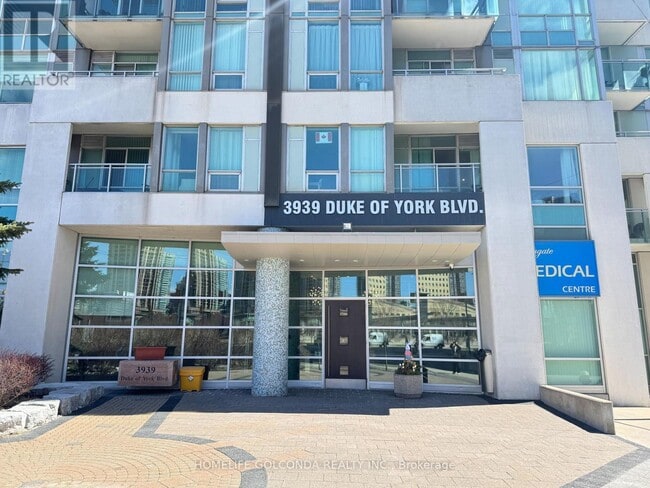 Building Photo - 3939-3939 Duke of York Blvd