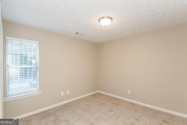 Foto del edificio - 1136 Oakwood Manor Ct