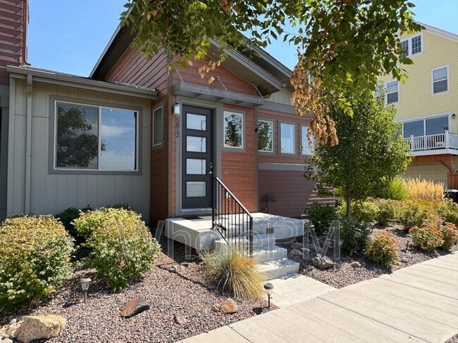 Building Photo - 5812 Galena St