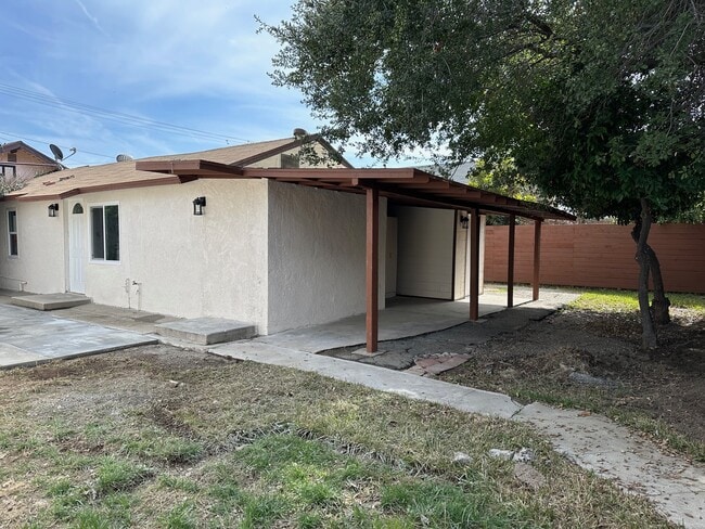 Building Photo - 1309 S Hamilton Blvd