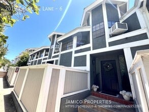 Building Photo - 2019 Carnegie Ln