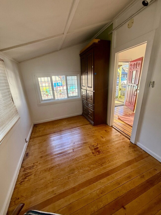 Foto del edificio - 521 Linden Ave