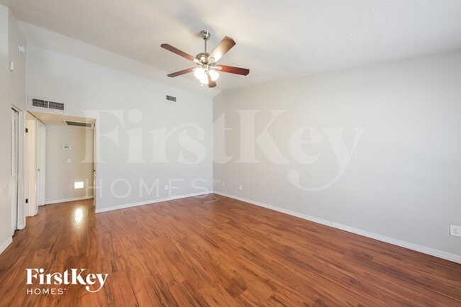 Foto del edificio - 4745 W Morrow Dr