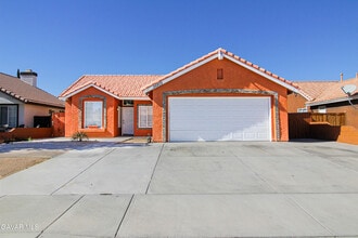 Building Photo - 36805 Alder St