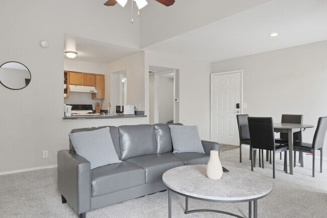 Foto del edificio - 317 Peach Creek Crescent