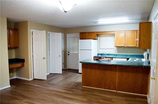 Building Photo - 4651 W Franciscan Trail