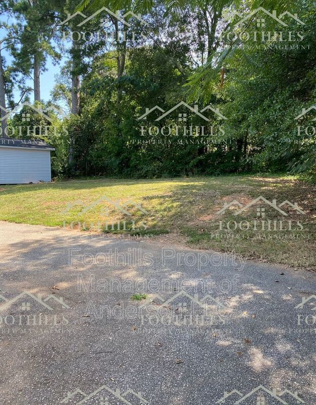 2215 Bellview Rd, Anderson, SC 29621 Condo for Rent in Anderson, SC