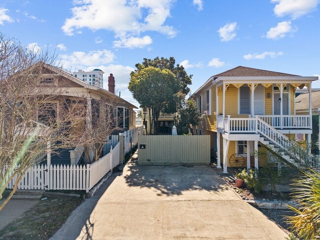 Foto del edificio - 611 Church St