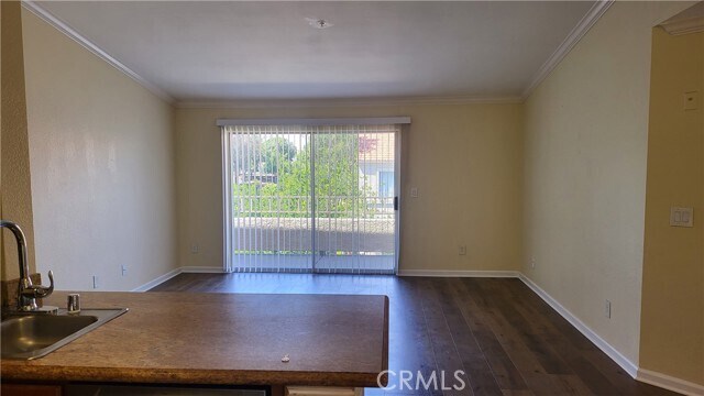 Building Photo - 2040 Las Colinas Cir
