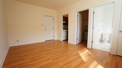Building Photo - 1744 N Humboldt Blvd