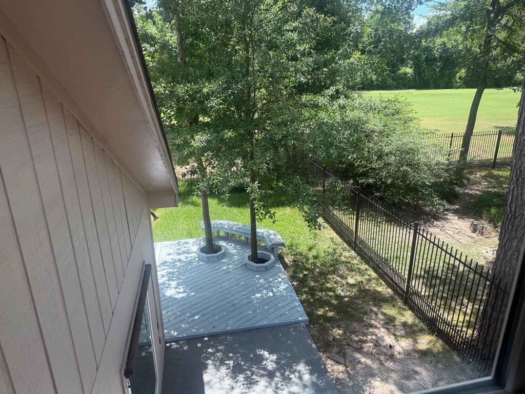 Building Photo - 9 Huntsmans Horn Cir