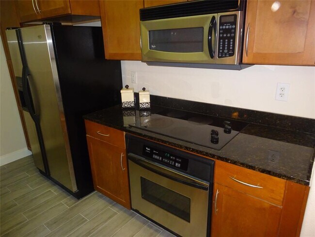 Building Photo - 2299 Lone Star Dr