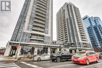 Building Photo - 5793-5793 Yonge St