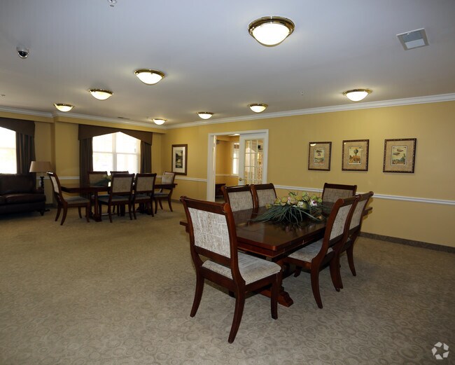 Windsor Crossing Senior 62+ Apartments Apartments Suitland, MD