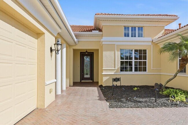Building Photo - 262 Montelluna Dr