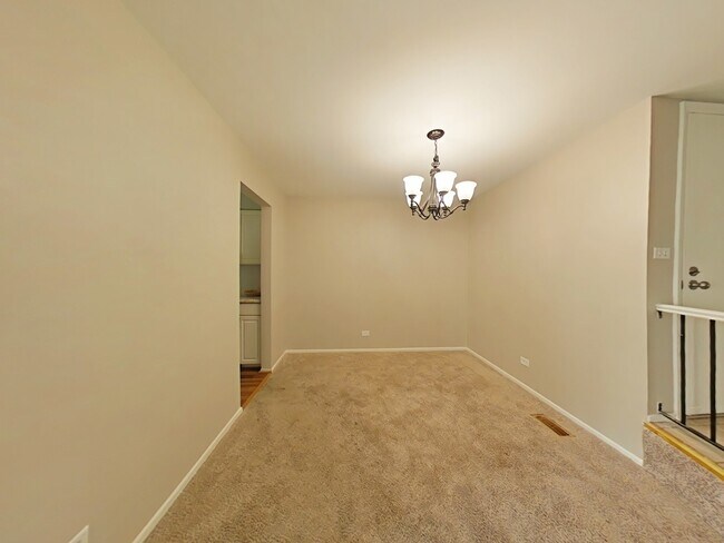 Foto del edificio - 385 Springlake Ln