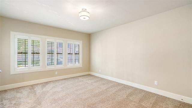 Building Photo - 2191 Helsminster Dr