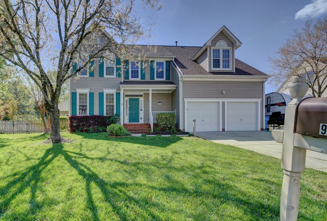 Foto principal - 920 New Mill Dr