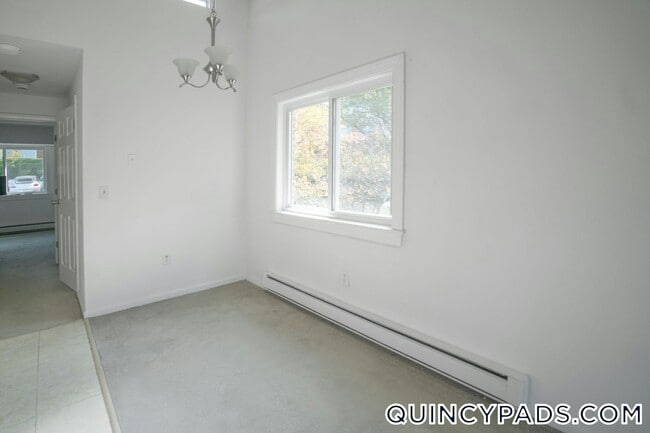 Foto del edificio - 24 Presidential Dr