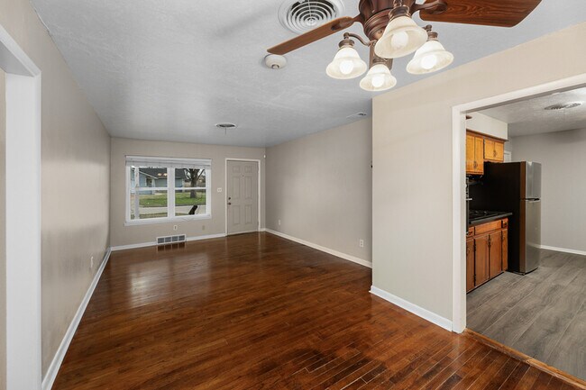 Foto del edificio - 4505 SW Beta Ave