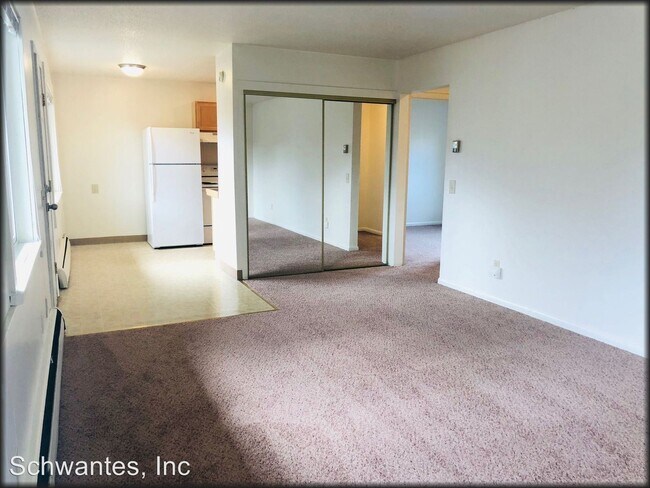 Building Photo - 2502 Eide St