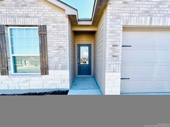 Foto del edificio - 9210 Foxing Blf