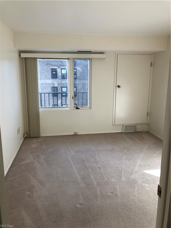 Foto del edificio - 12500 Edgewater Dr