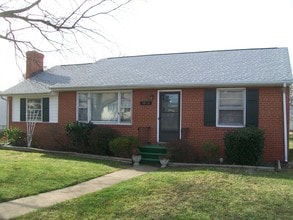 Building Photo - 3610 Montclair Rd