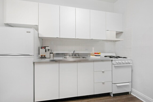 Foto del edificio - 632 W. Addison