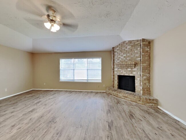 Foto del edificio - 2818 Mayflower Landing Ct