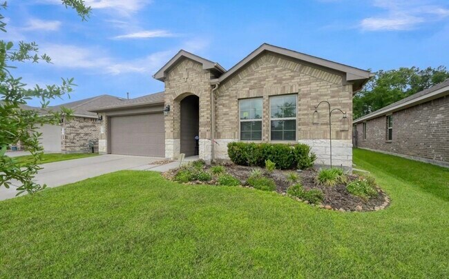 Building Photo - 2290 Strong Horse Dr